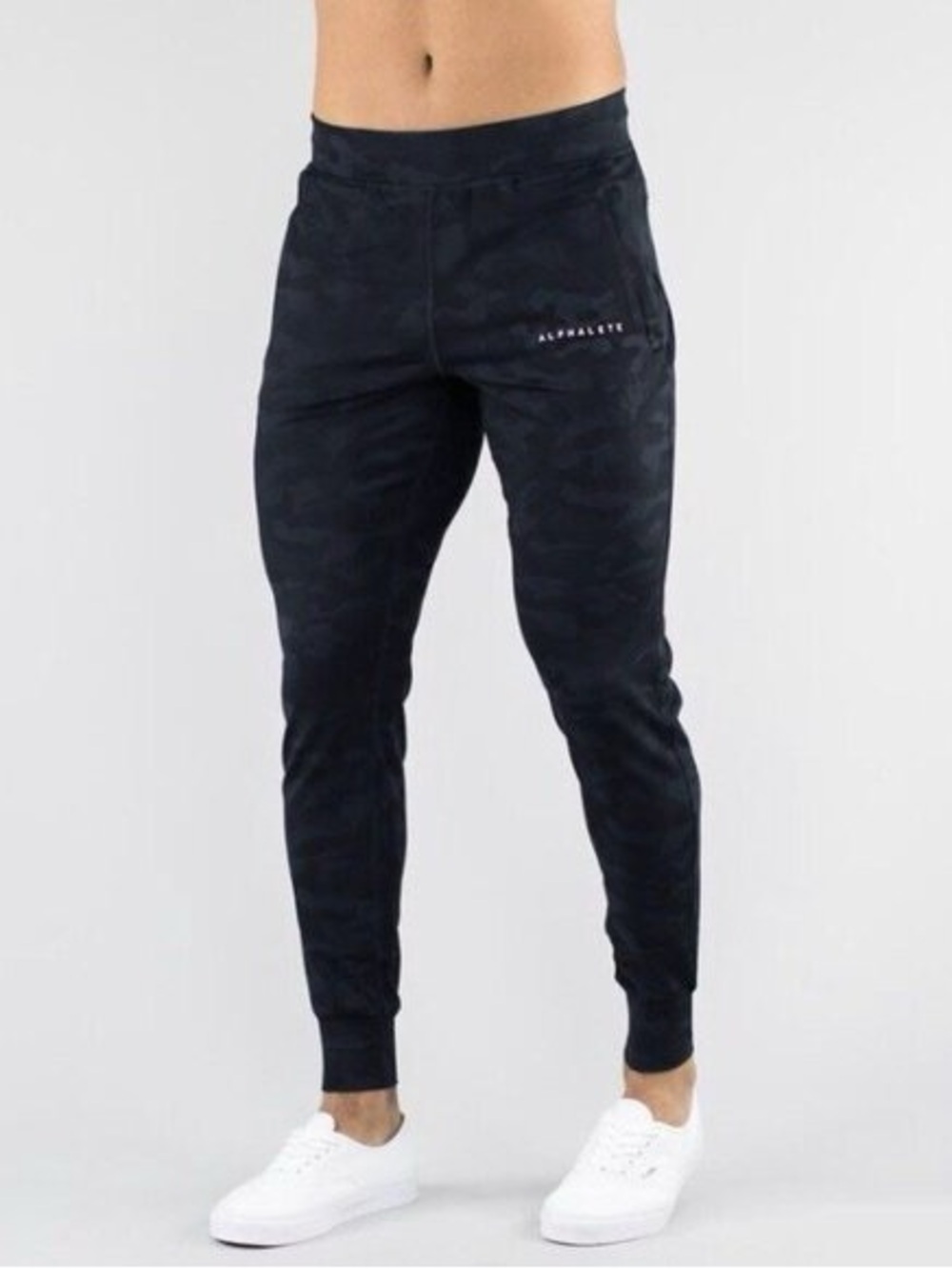 Alphalete Men's Black Camo Joggers